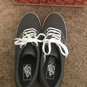 Vans Shoes - Women’s Atwood Low Vans Grey - Size 9 Vans Shoes - Women’s Atwood Low Vans Grey - Size 9